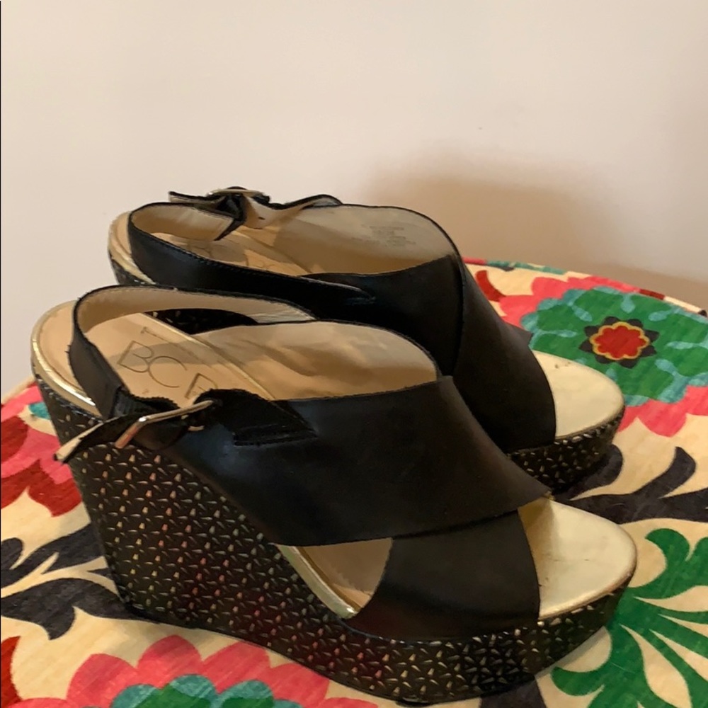 BCBG wedges